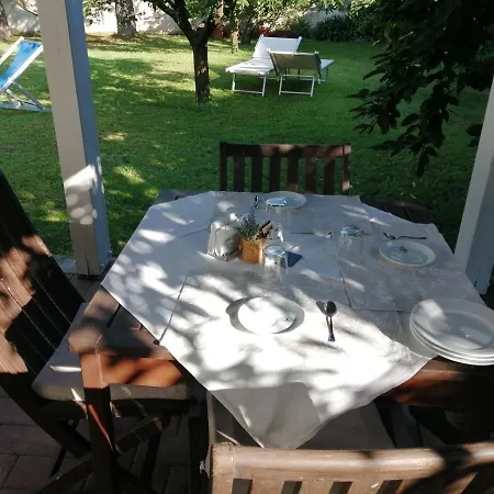 Oasi Bed & Breakfast San Giuliano Terme